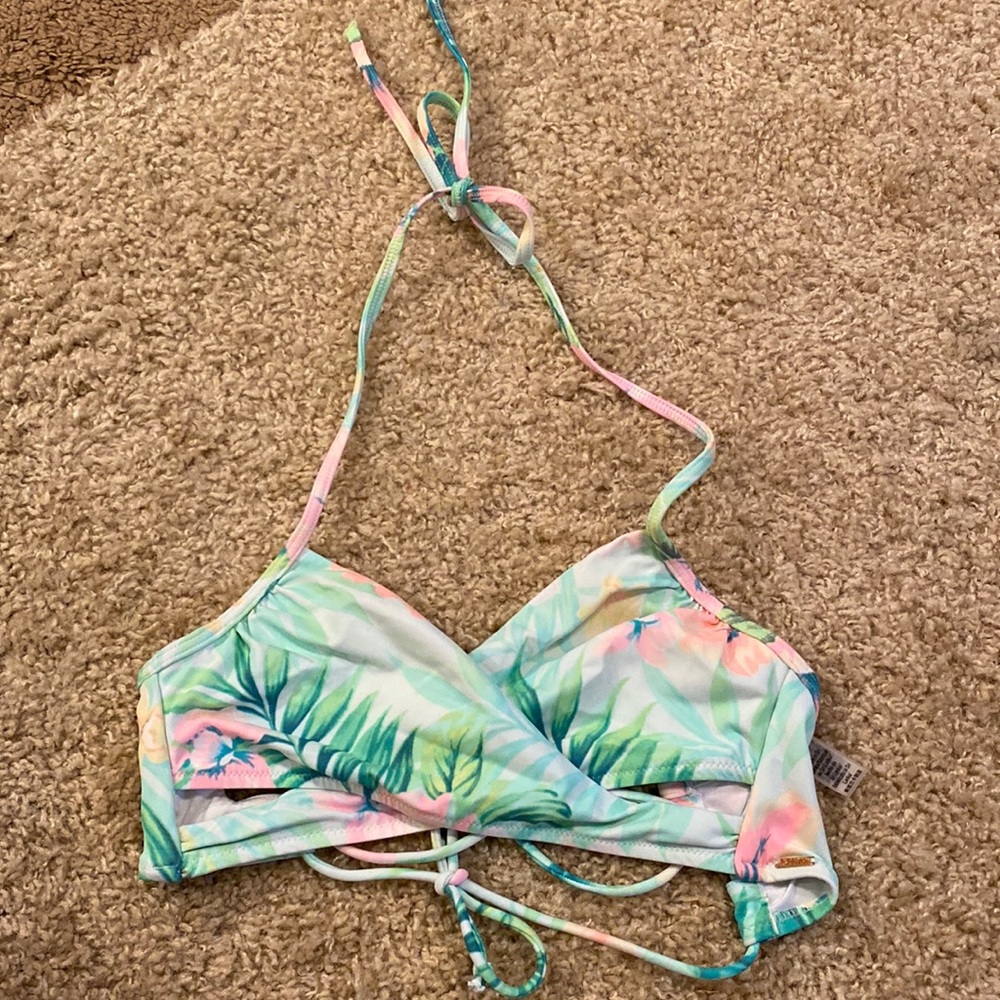Bikini top